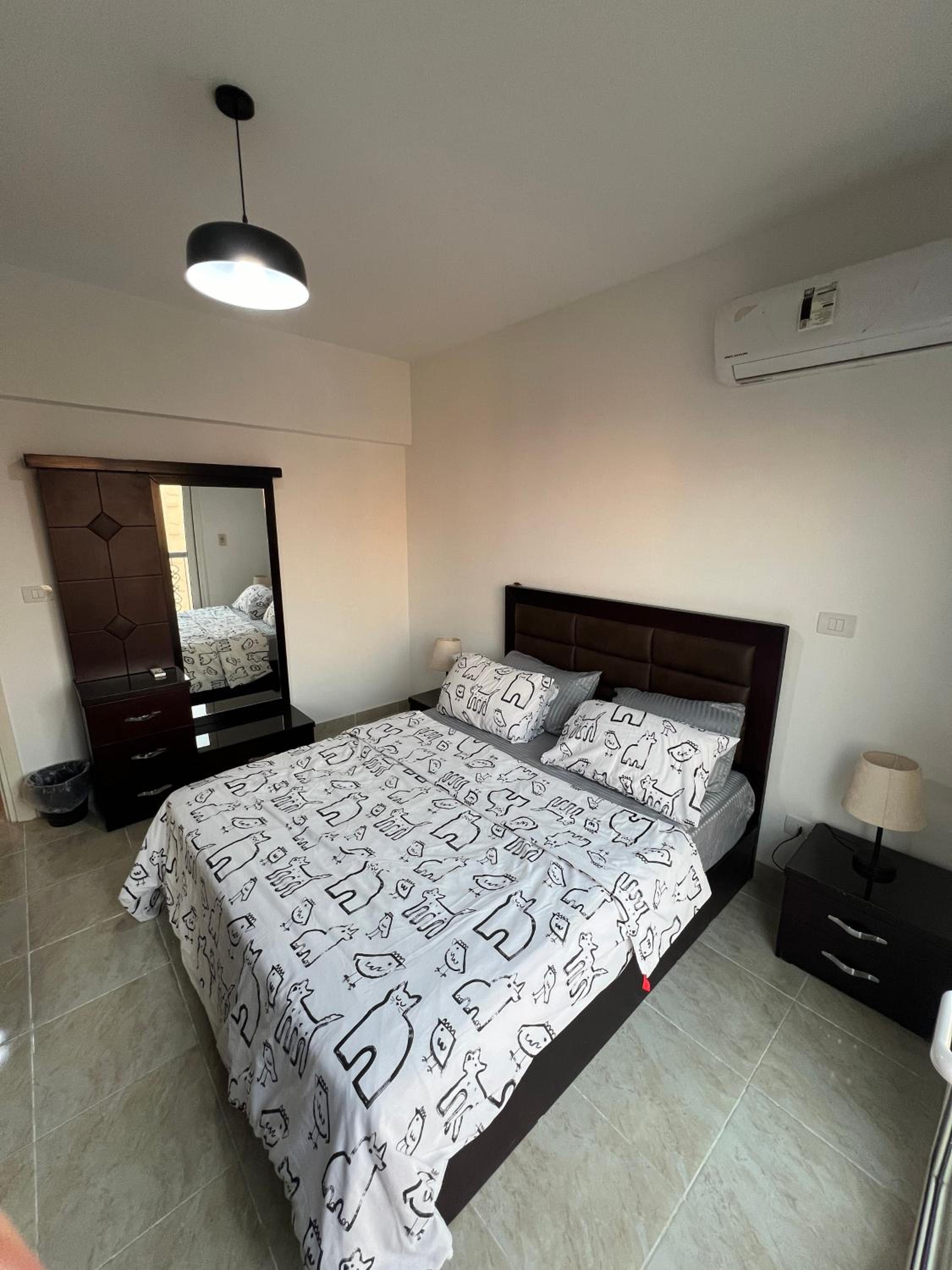 3 bedrooms apartment in rehab city