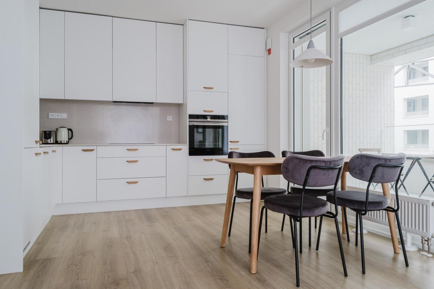 Blueground Prague 7 furnished with balcony PRG-10