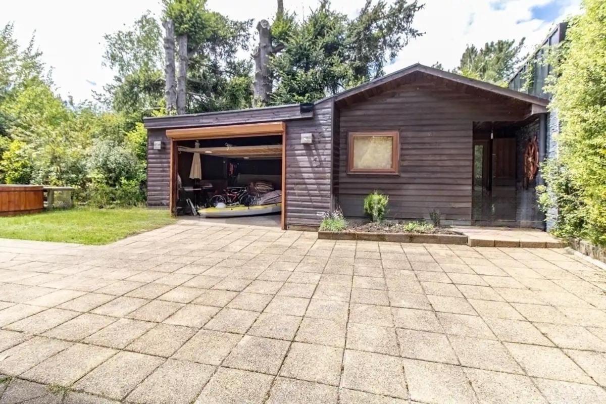 Molco, con piscina y acceso lago