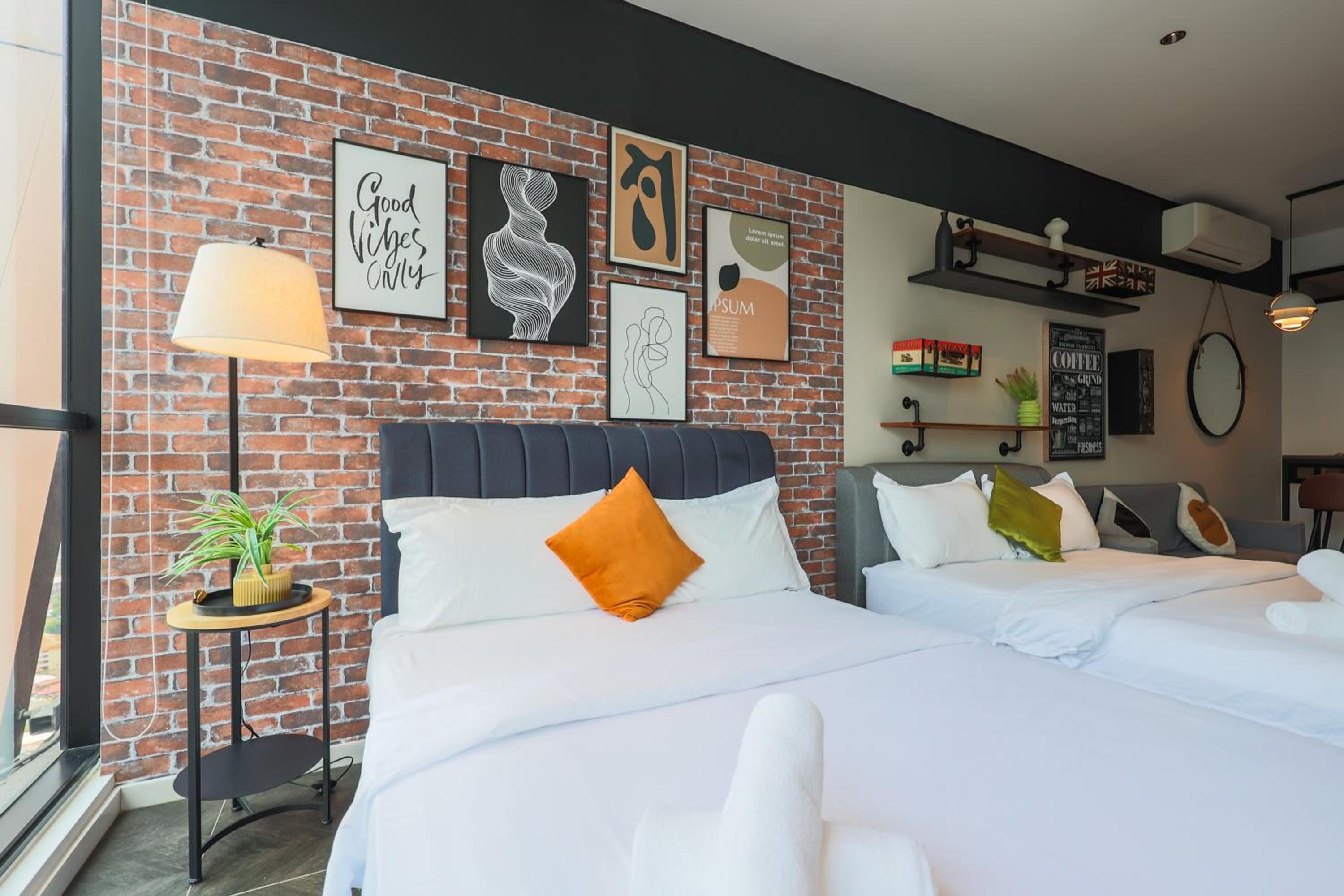 Scarletz Suites KLCC by GB