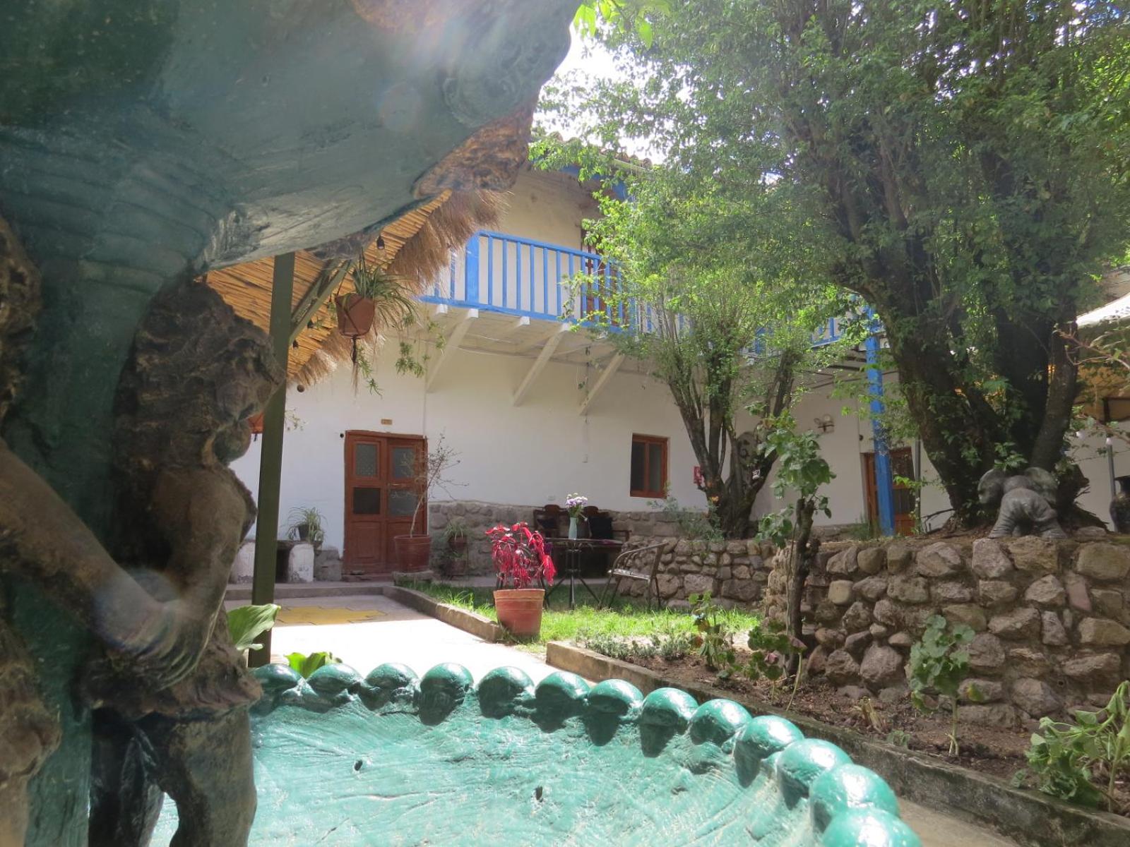 La Casa de Abril view 2