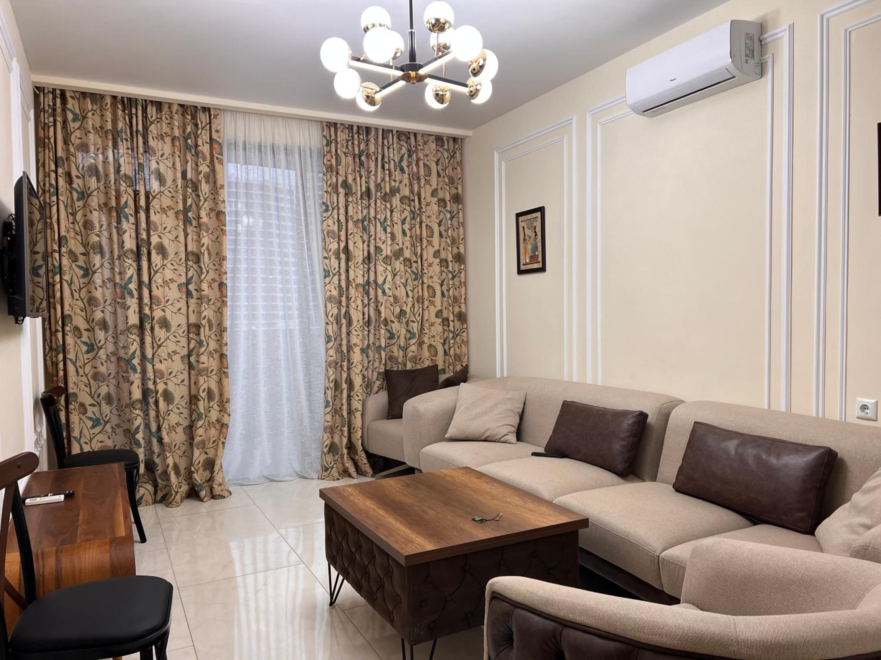 Almare Apartment