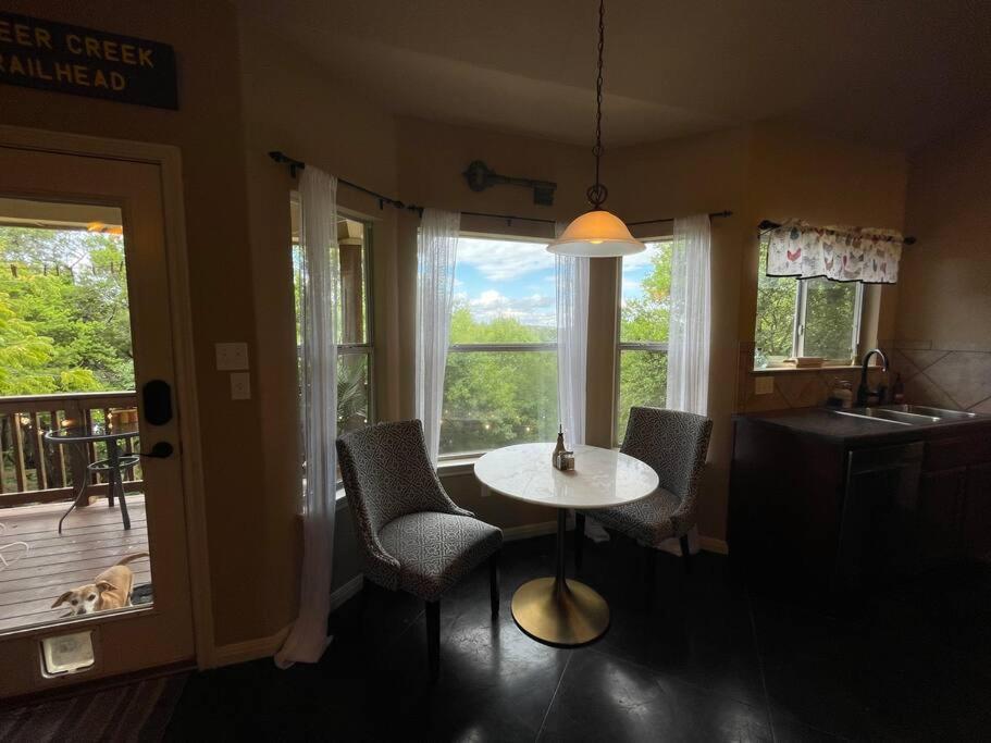 Casa Vista Chula - Lake Travis - Hot Tub - Property Image 26
