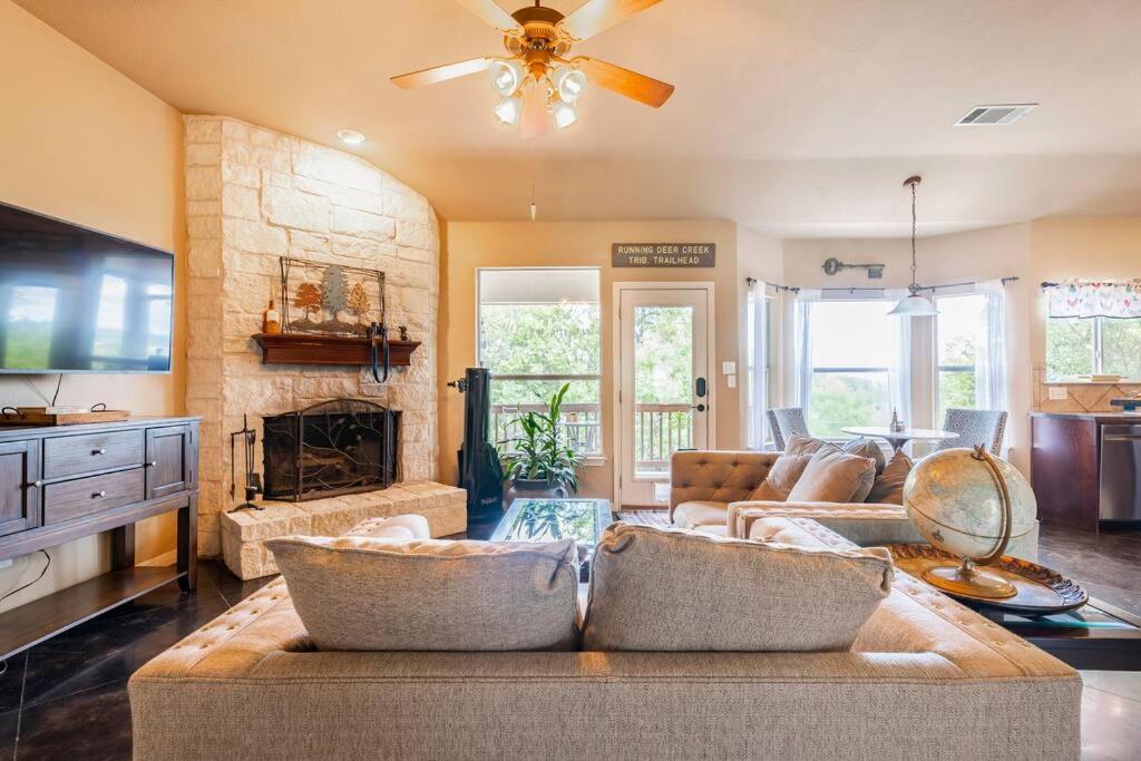 Casa Vista Chula - Lake Travis - Hot Tub - Property Image 22
