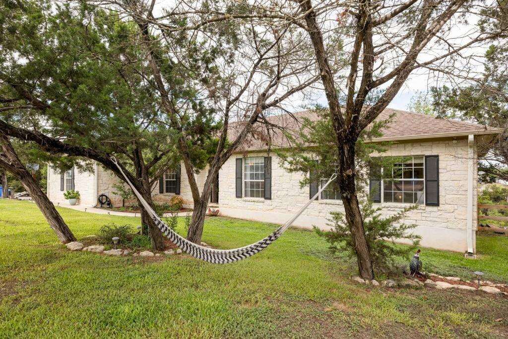 Casa Vista Chula - Lake Travis - Hot Tub - Property Image 15