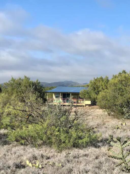 Cottonwood Creek Cabins - Alpine, TX