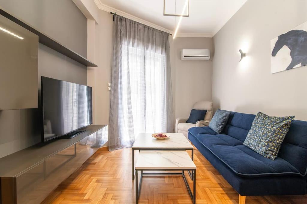 Ariane's 2-bdr Apart in Athens