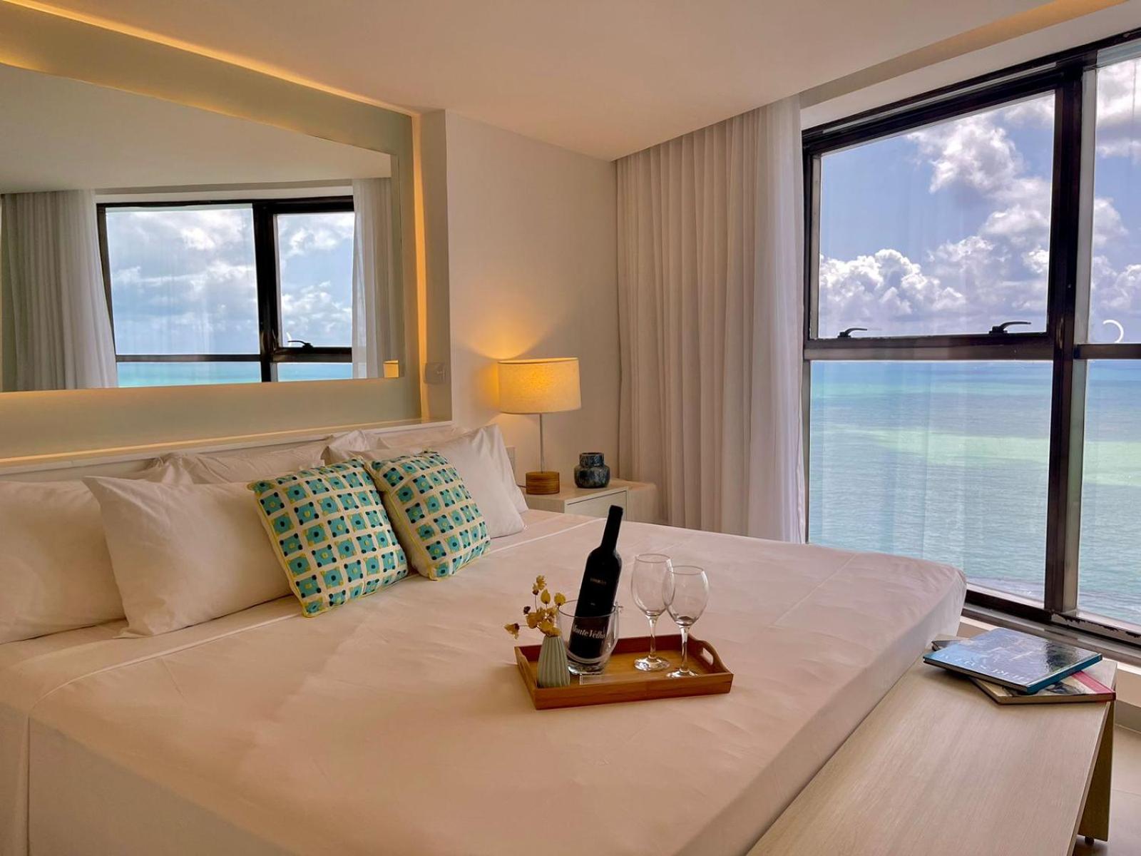 HY BEACH FLATS - INTERNATIONAL view 2
