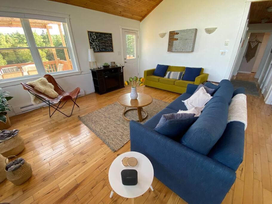 Cozy Chalet centrally located