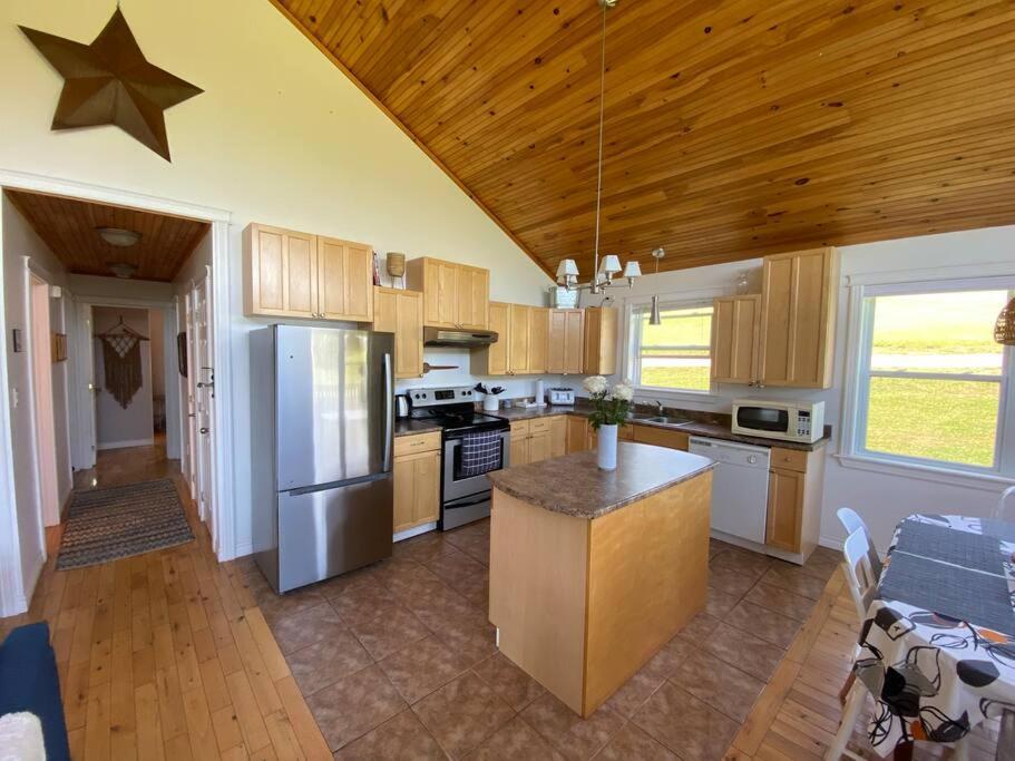 Cozy Chalet centrally located