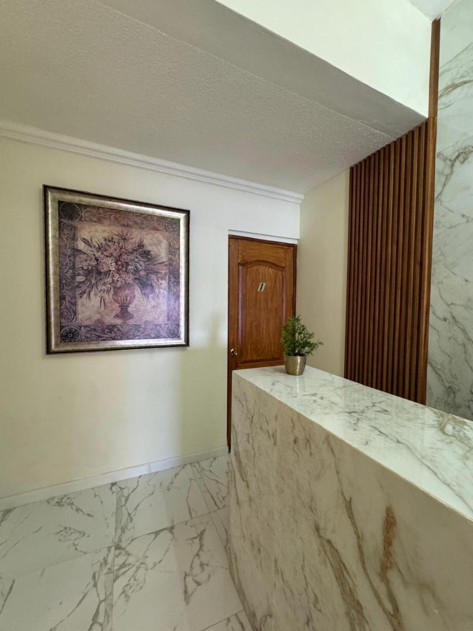 Hotel Casa Monzerrat - Image 1