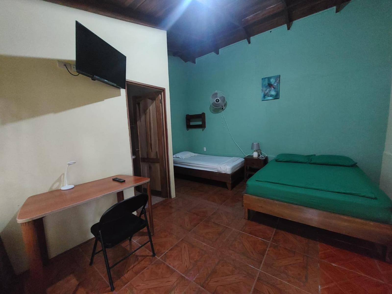 Arenal Hostel La Catarata