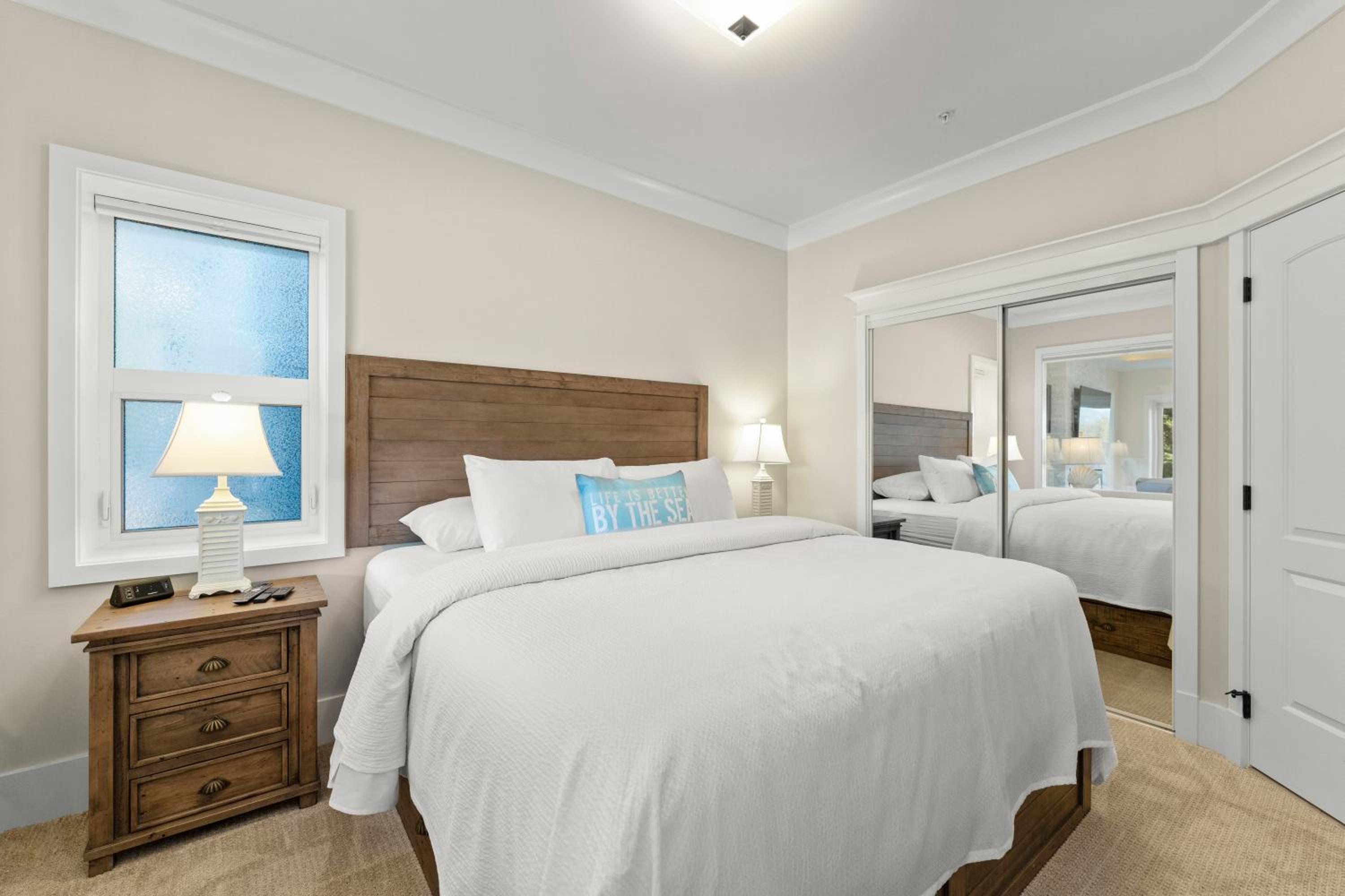 SookePoint Ocean Cottage Resort