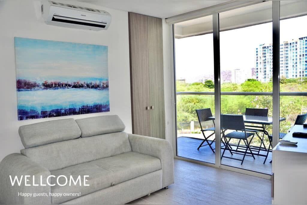 Experience Luxury Stunning Apartment in Zazue