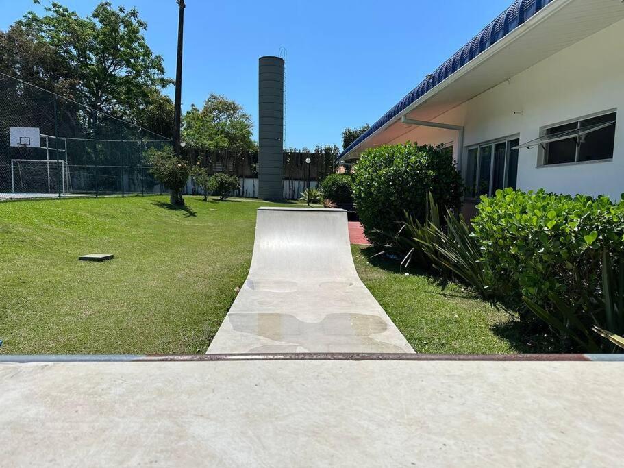 Apartamento completo Cezarium Residence Club - Praia do Campeche