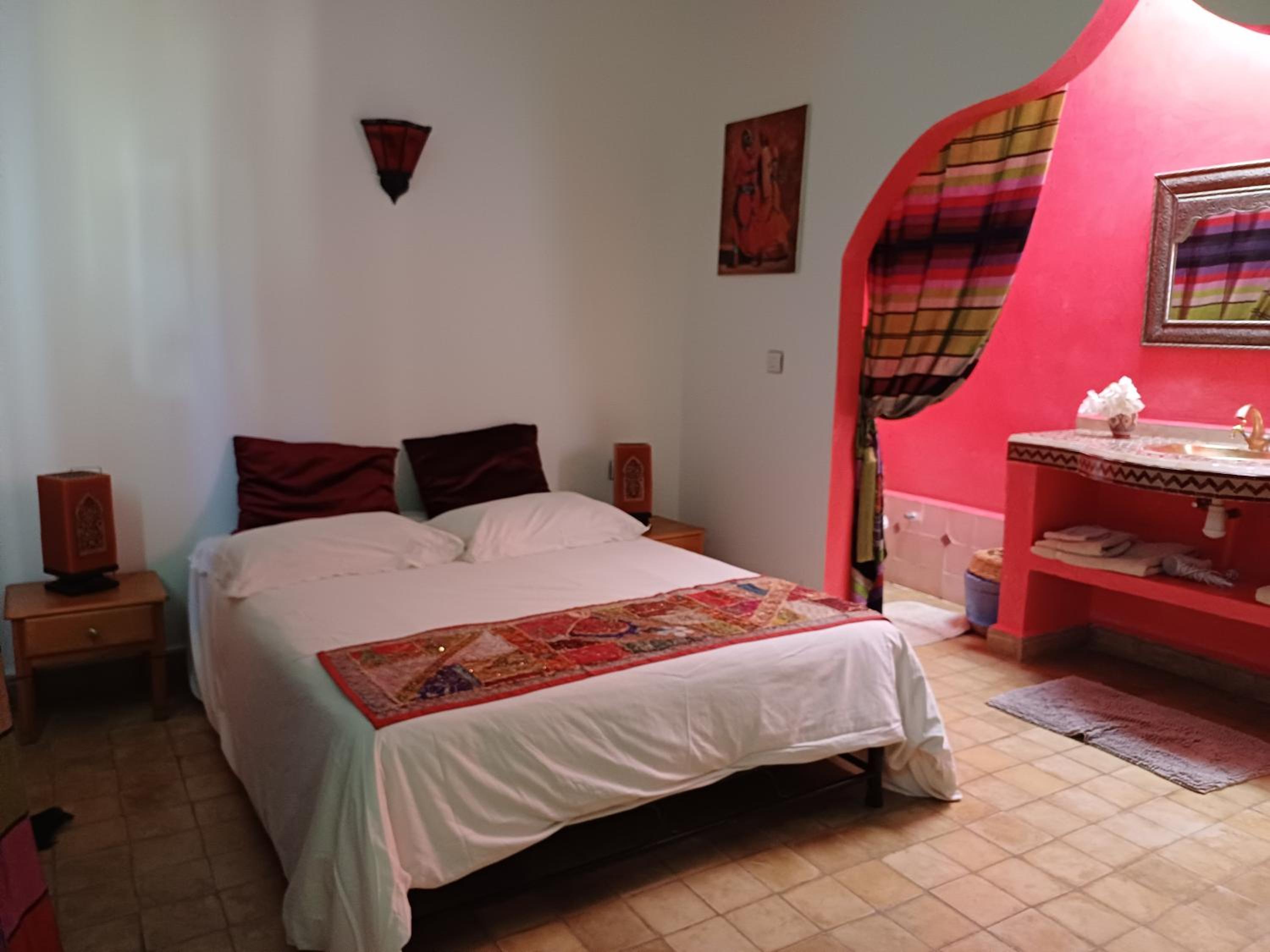 Villa de charme, jardin paysagé, piscine privée ALMAGADIR view 3