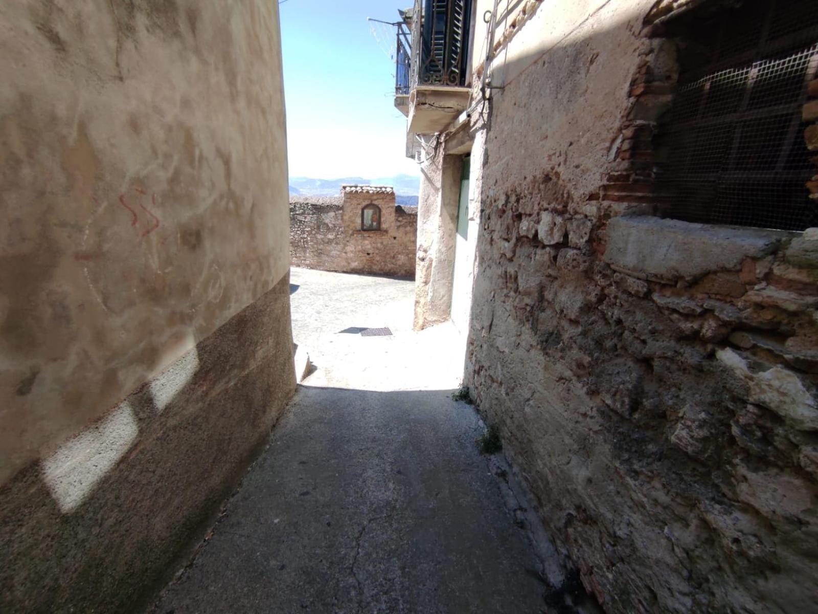 Photo 49