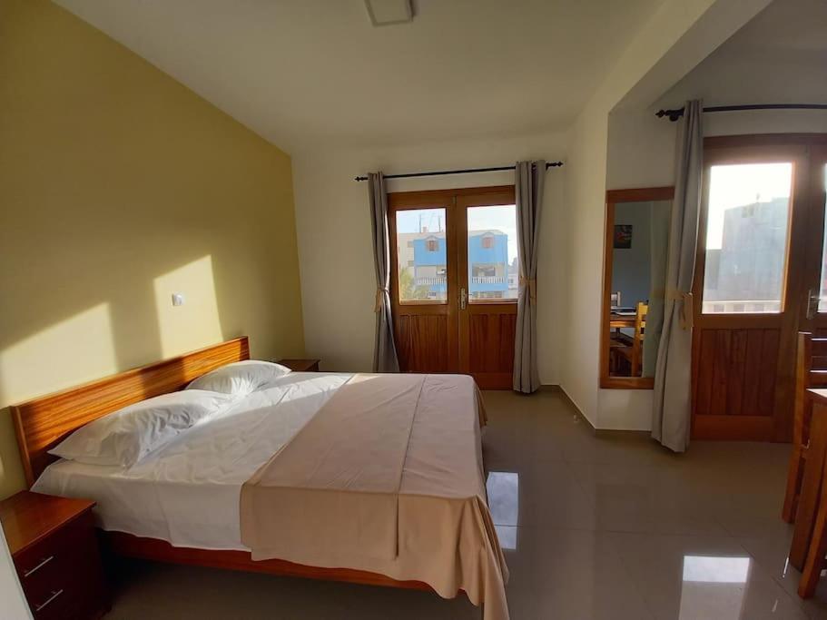 One cozy bedroom - Studio in Santa Maria