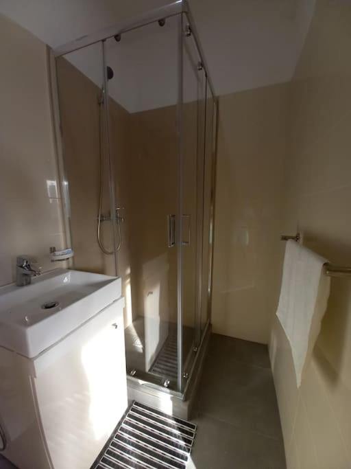 One cozy bedroom - Studio in Santa Maria