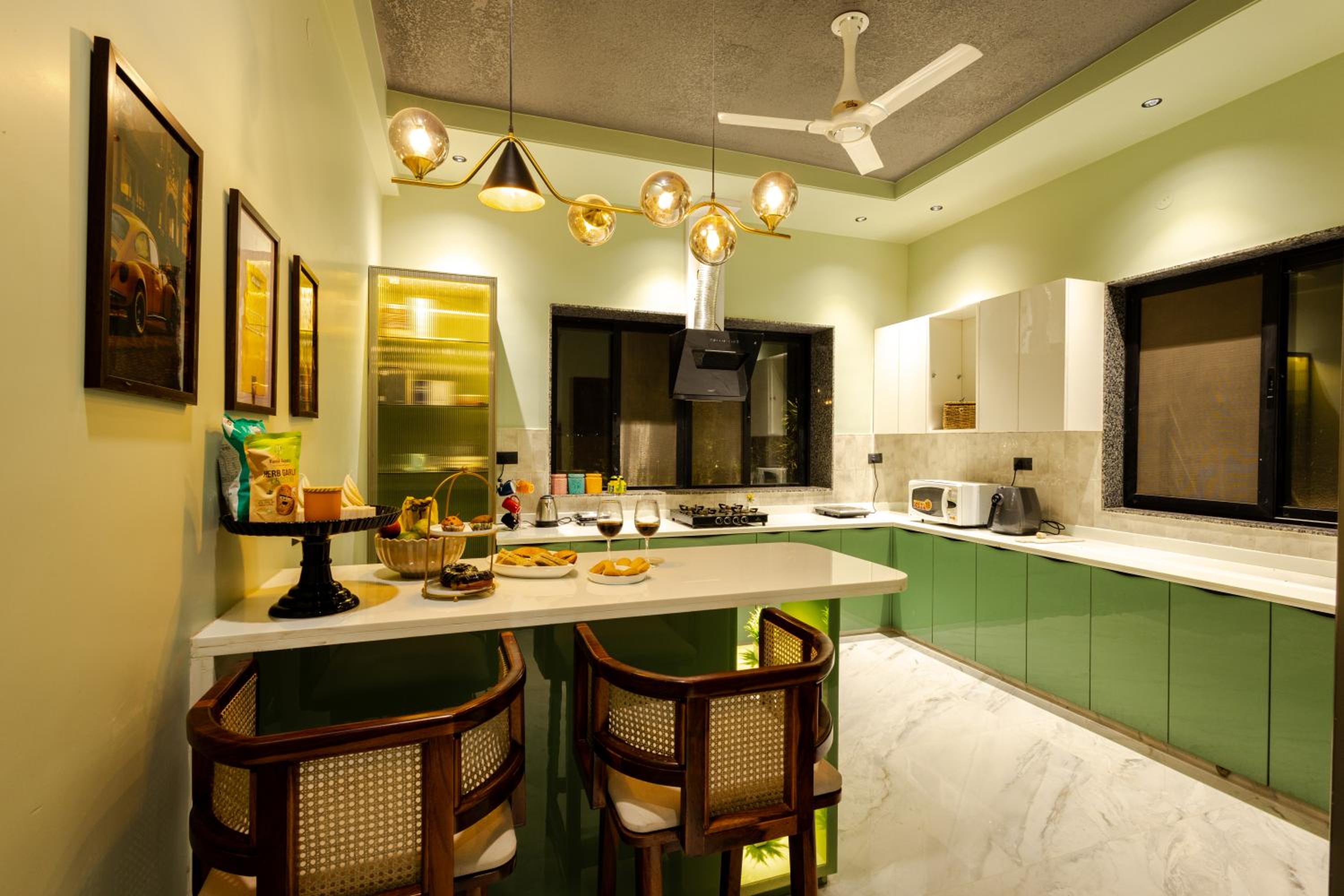 SaffronStays Aruvilla