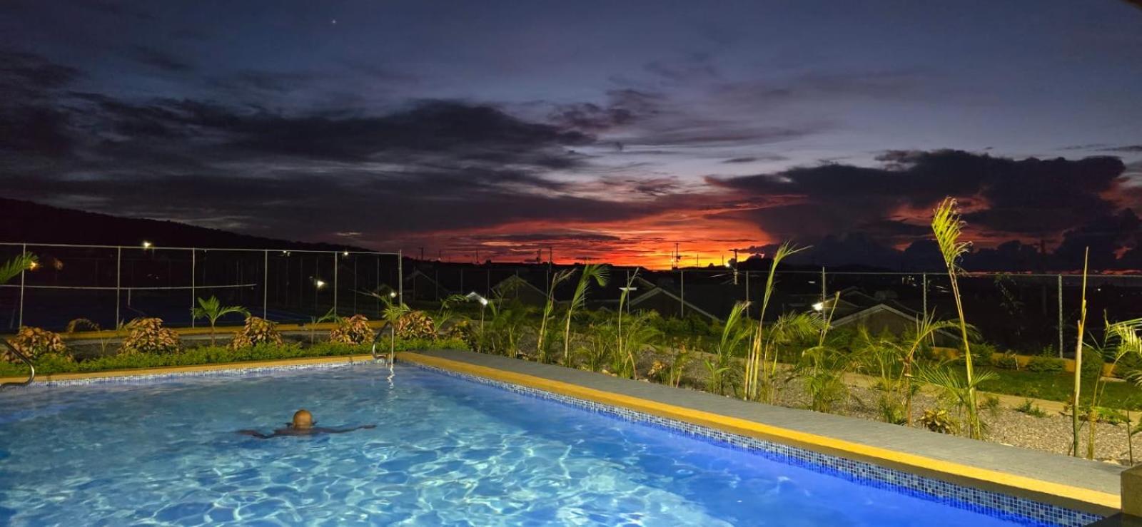 Royal Vacation Retreat view 3