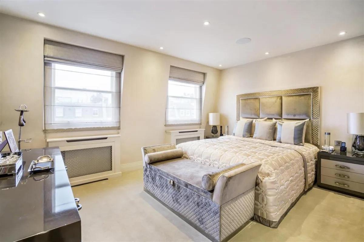 ARCORE Premium Apartments Eaton Place view 2