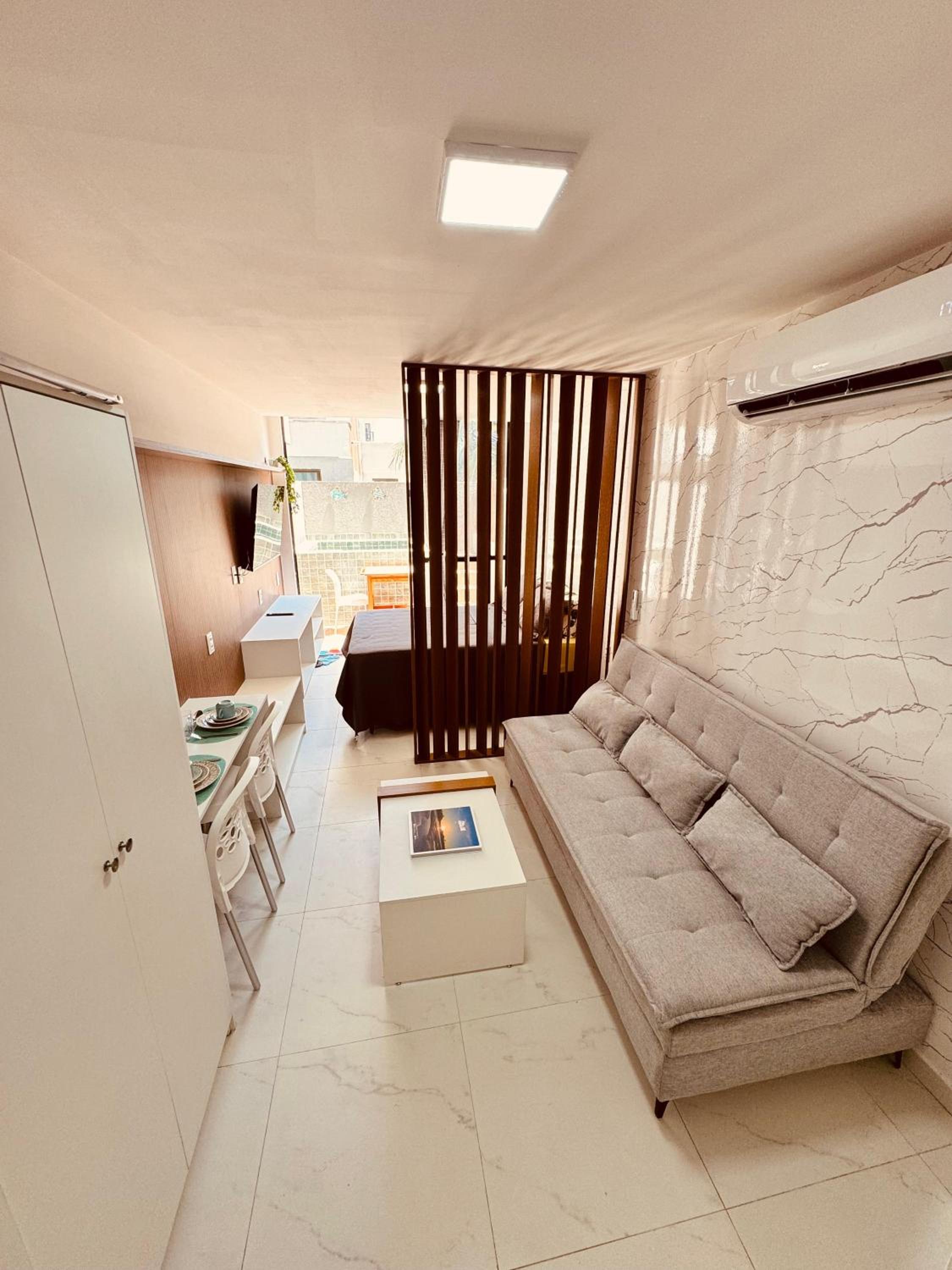 Flat 14 Porto City