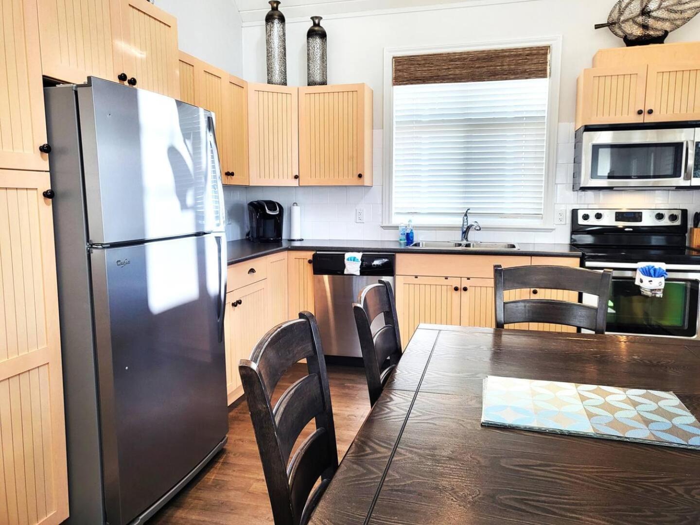 Location Cottage - Close To Pools! 111