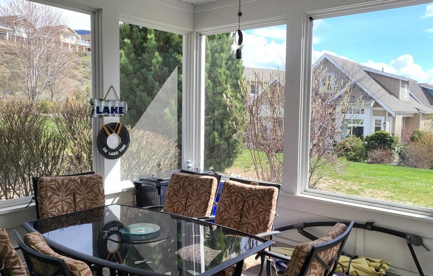 Location Cottage - Close To Pools! 111
