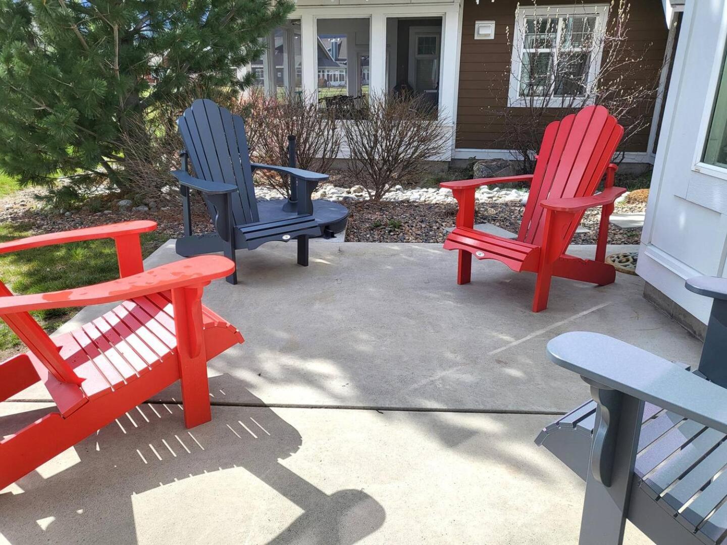 Location Cottage - Close To Pools! 111