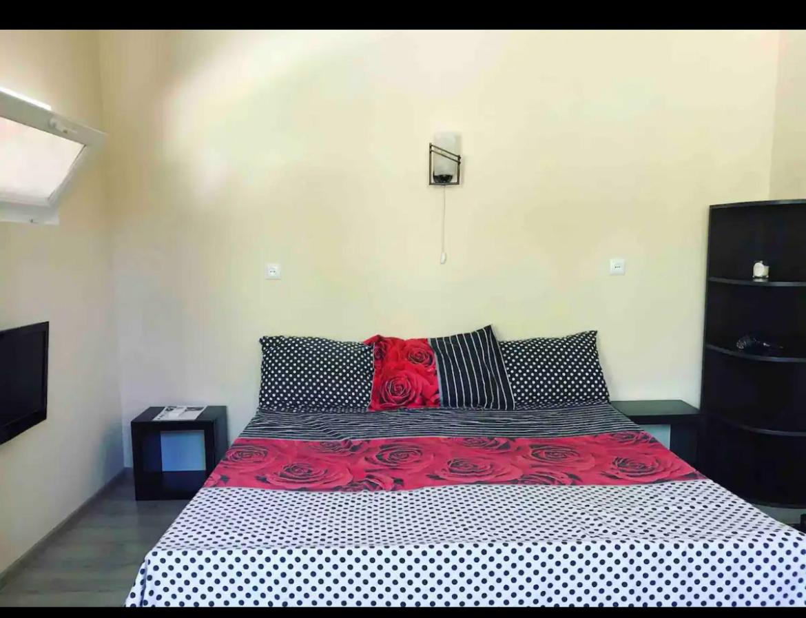Sweet home