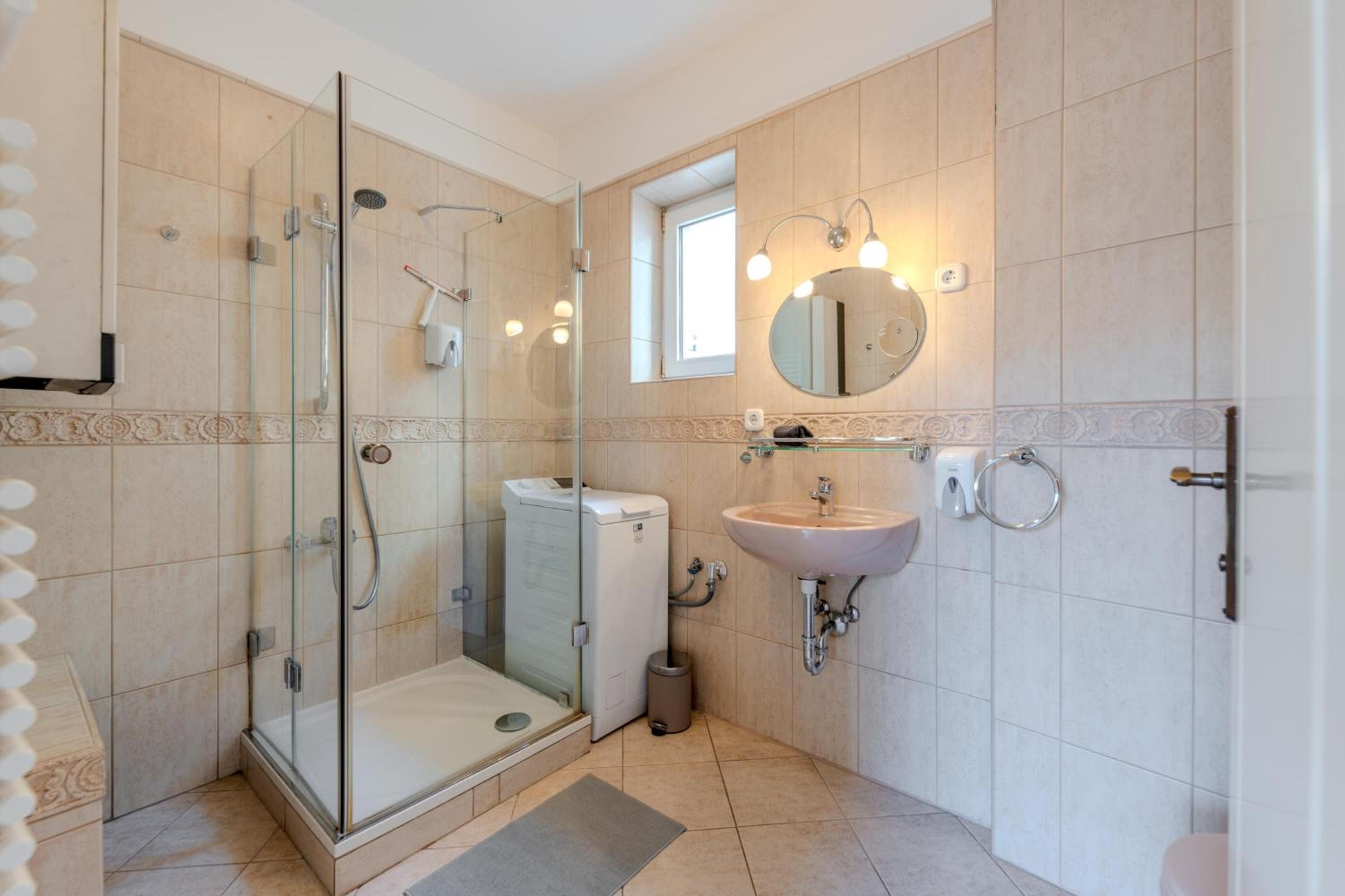 Cozy flat in the heart of Buda view 5