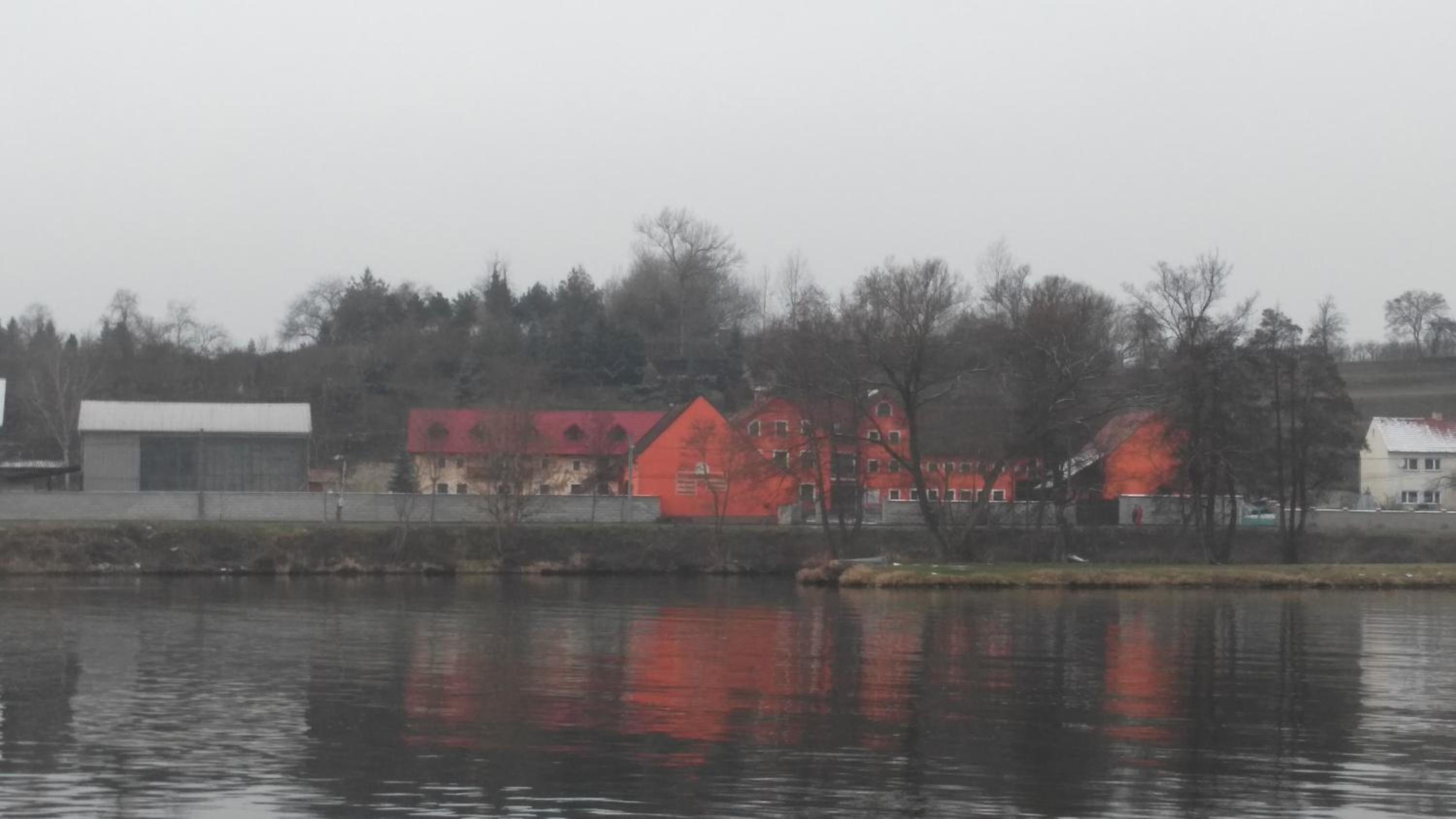 Podřipská Farma
