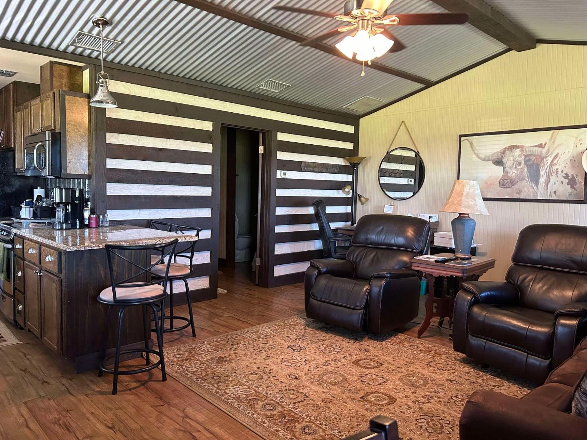 Vineyard Trail Cottages- Adults Only