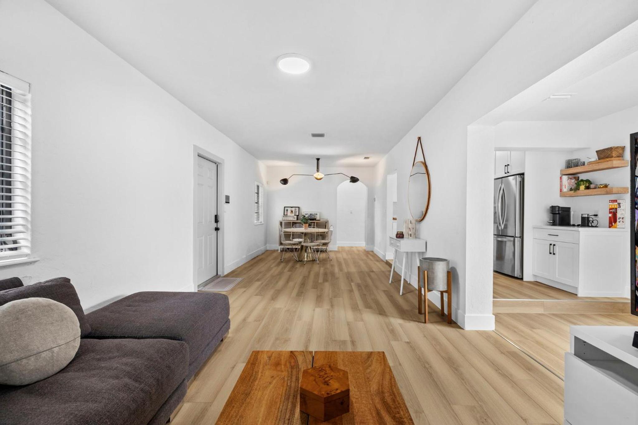 Spacious 3BR Miami Retreat with Free Parking