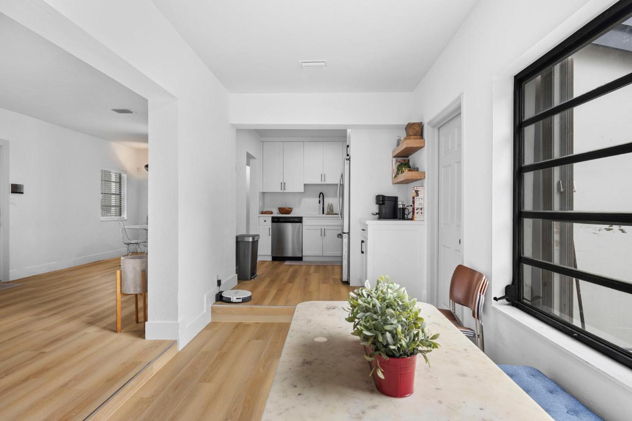 Spacious 3BR Miami Retreat with Free Parking