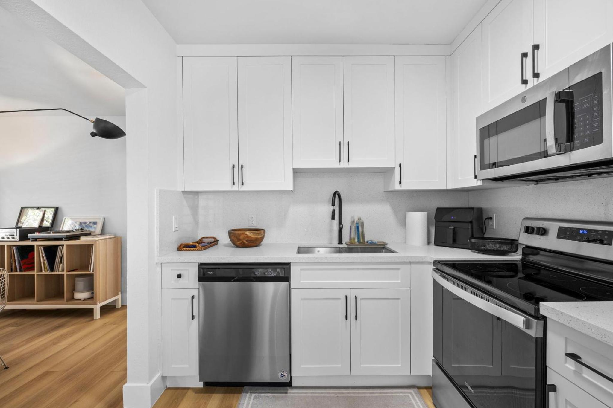 Spacious 3BR Miami Retreat with Free Parking