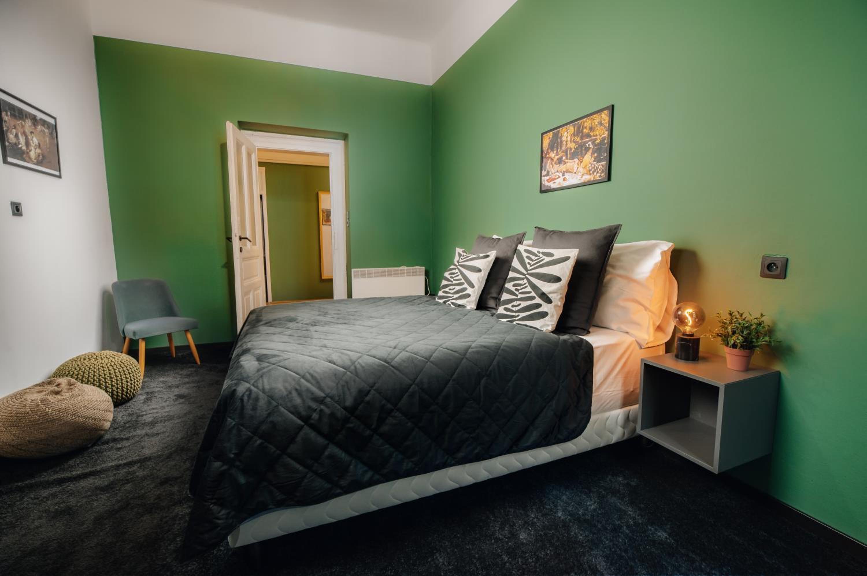 bedroom
