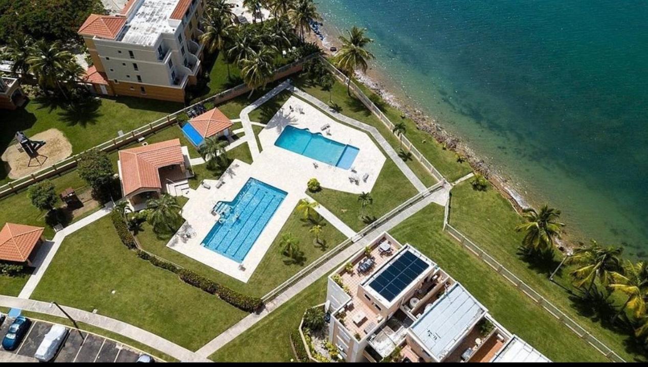 Oceanfron Villa de Playa Almirante view 3
