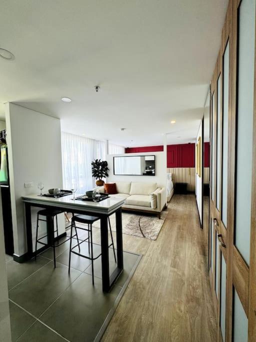 Cozy 5 Aparta Estudio Chapinero Con Parqueadero