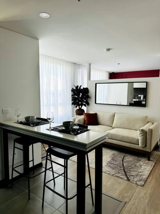 Cozy 5 Aparta Estudio Chapinero Con Parqueadero
