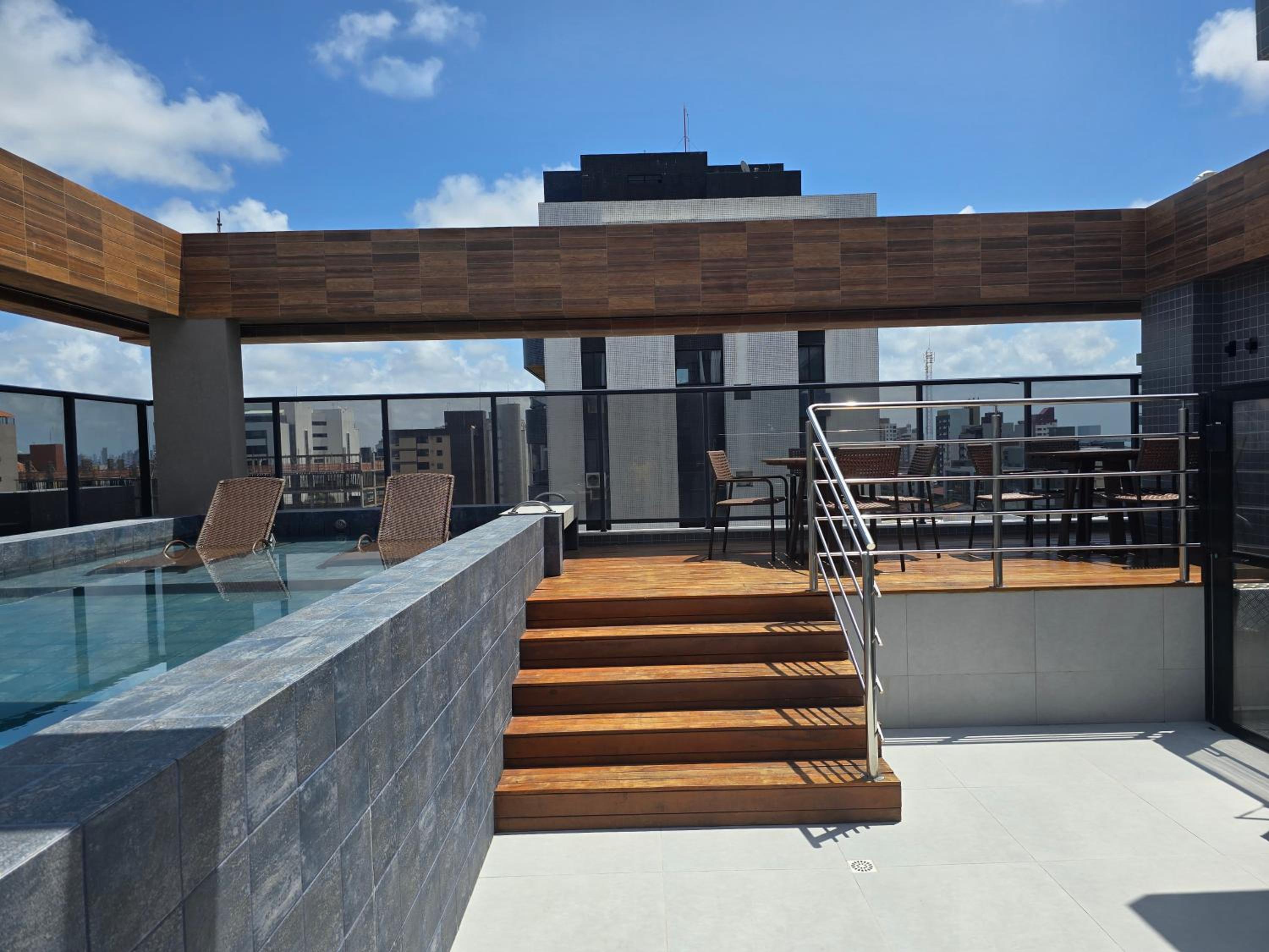 Flat em Intermares com Vista Mar