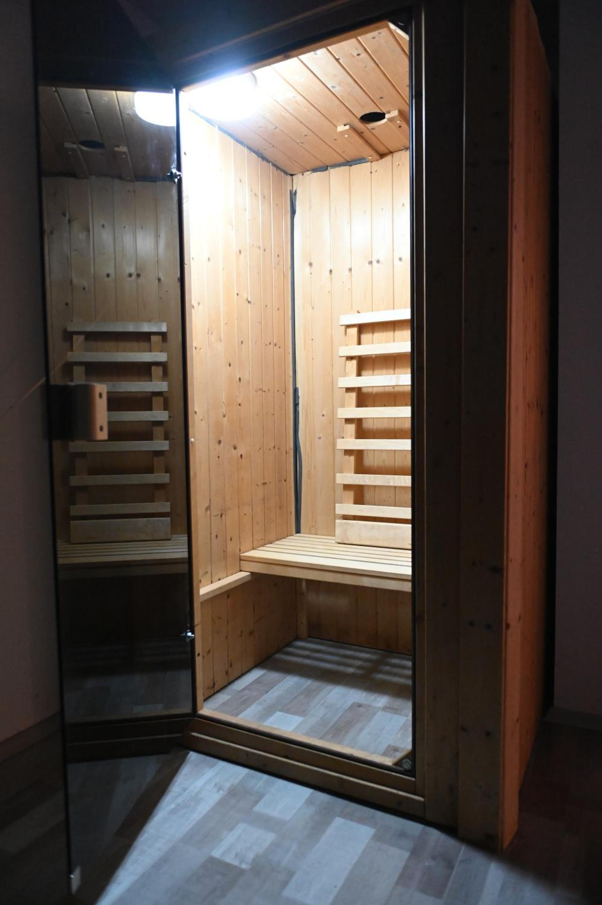 Photo 18