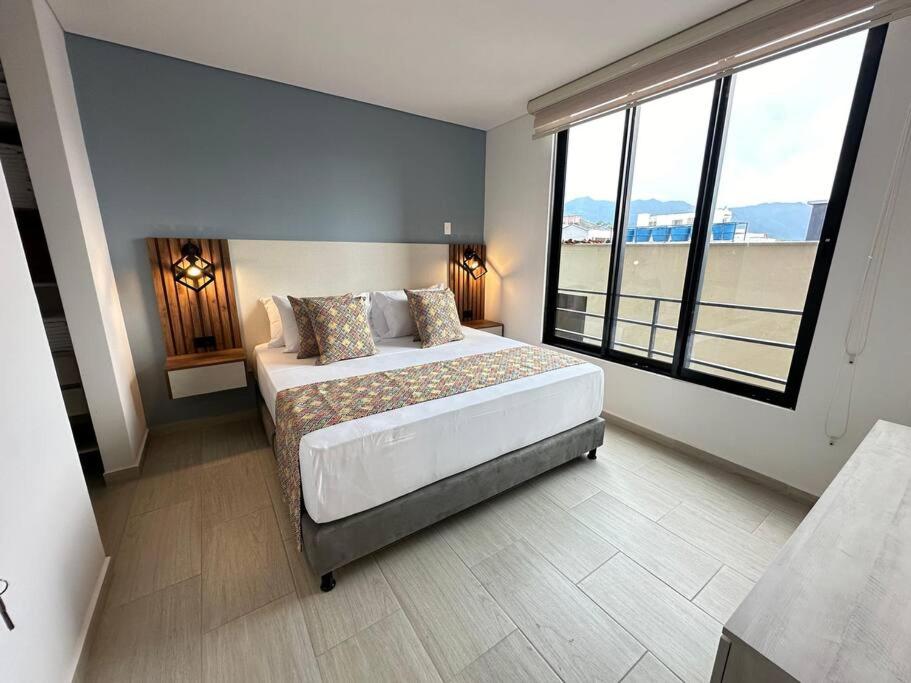Amara 510-Comodo y amplio apartaestudio en sector Laureles