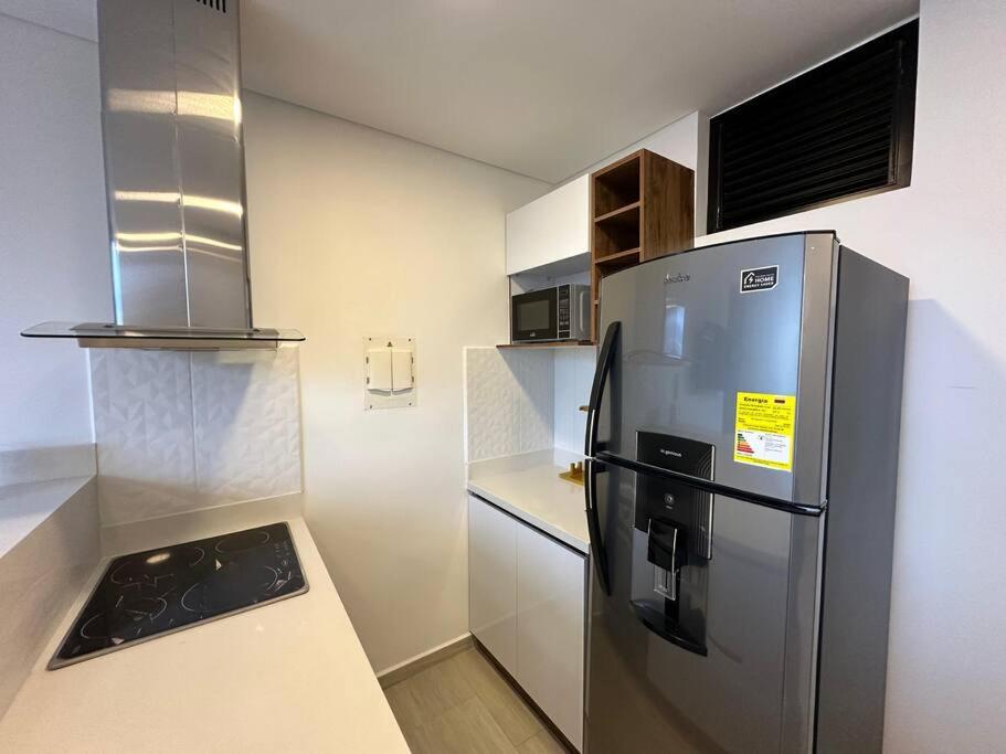 Amara 510-Comodo y amplio apartaestudio en sector Laureles