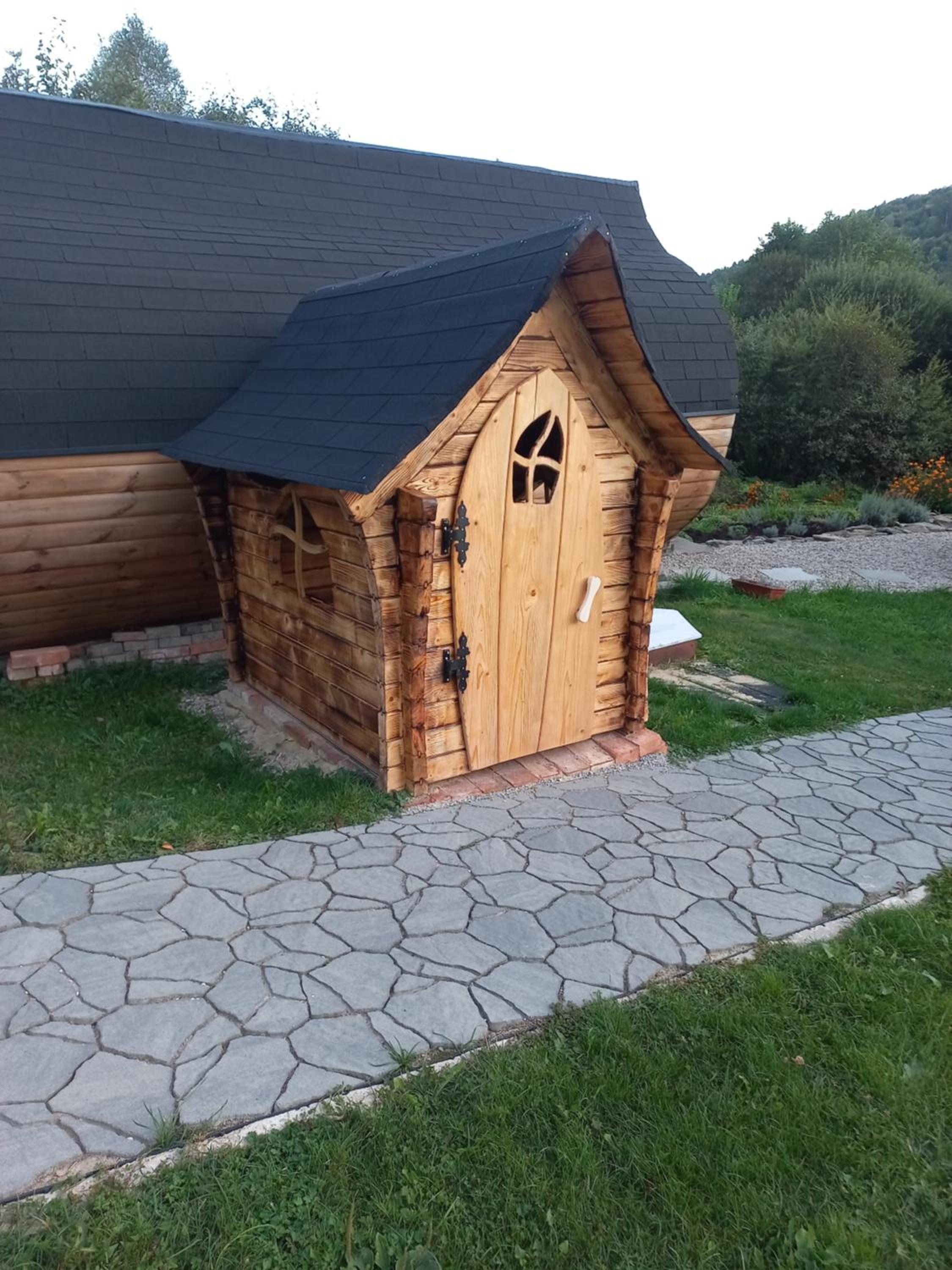 Photo 18