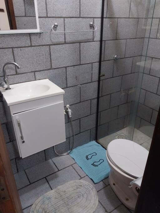 Casa tipo colonial com piscina