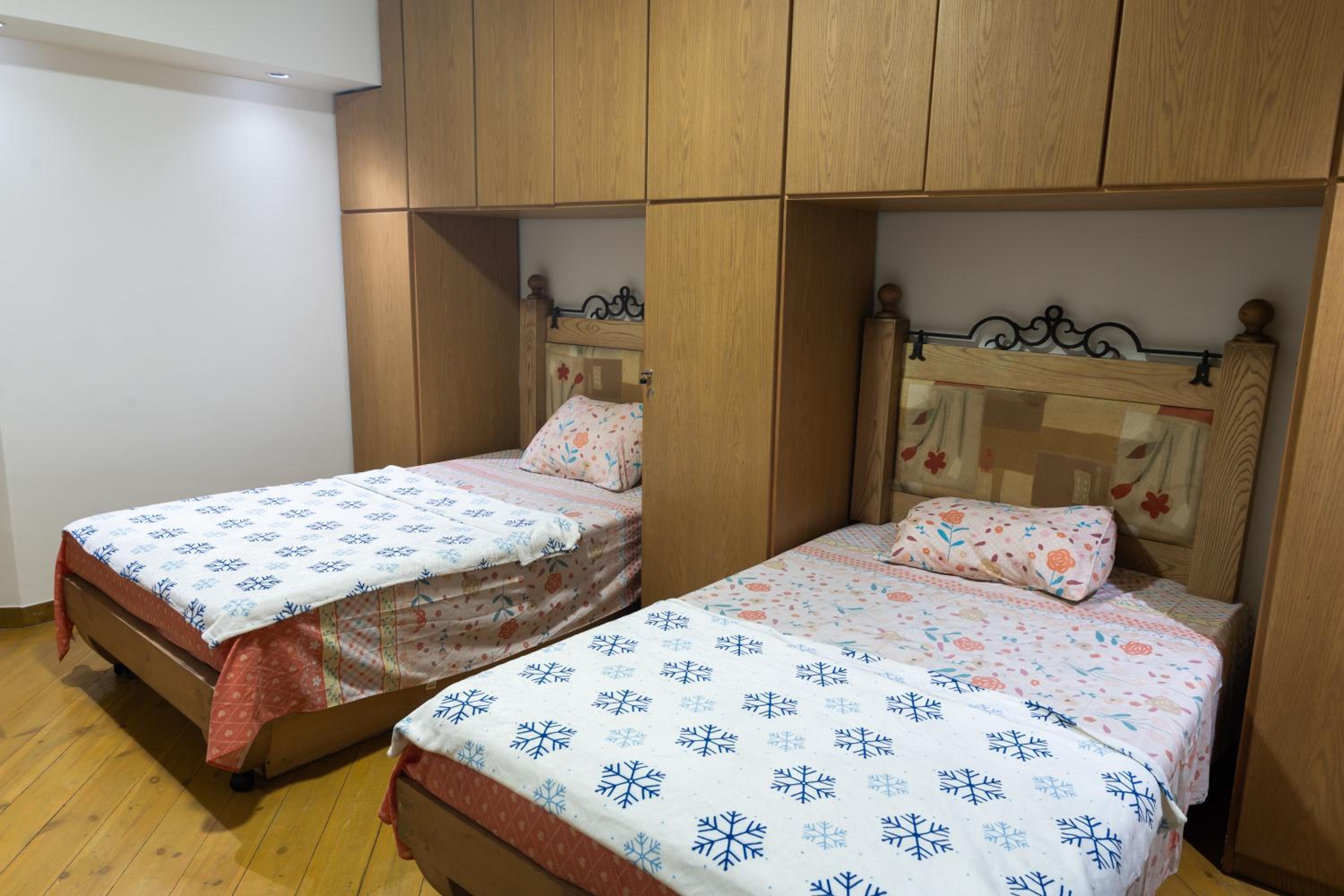 Spacious 3 BR Apartment Dokki