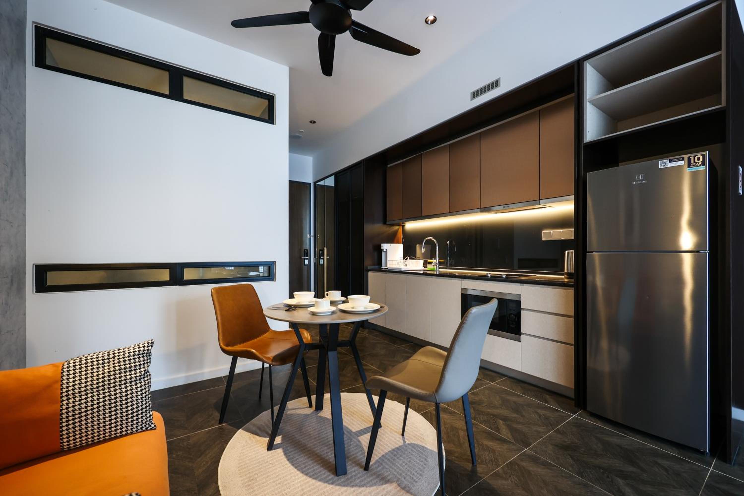 Scarletz Suites KLCC by GB