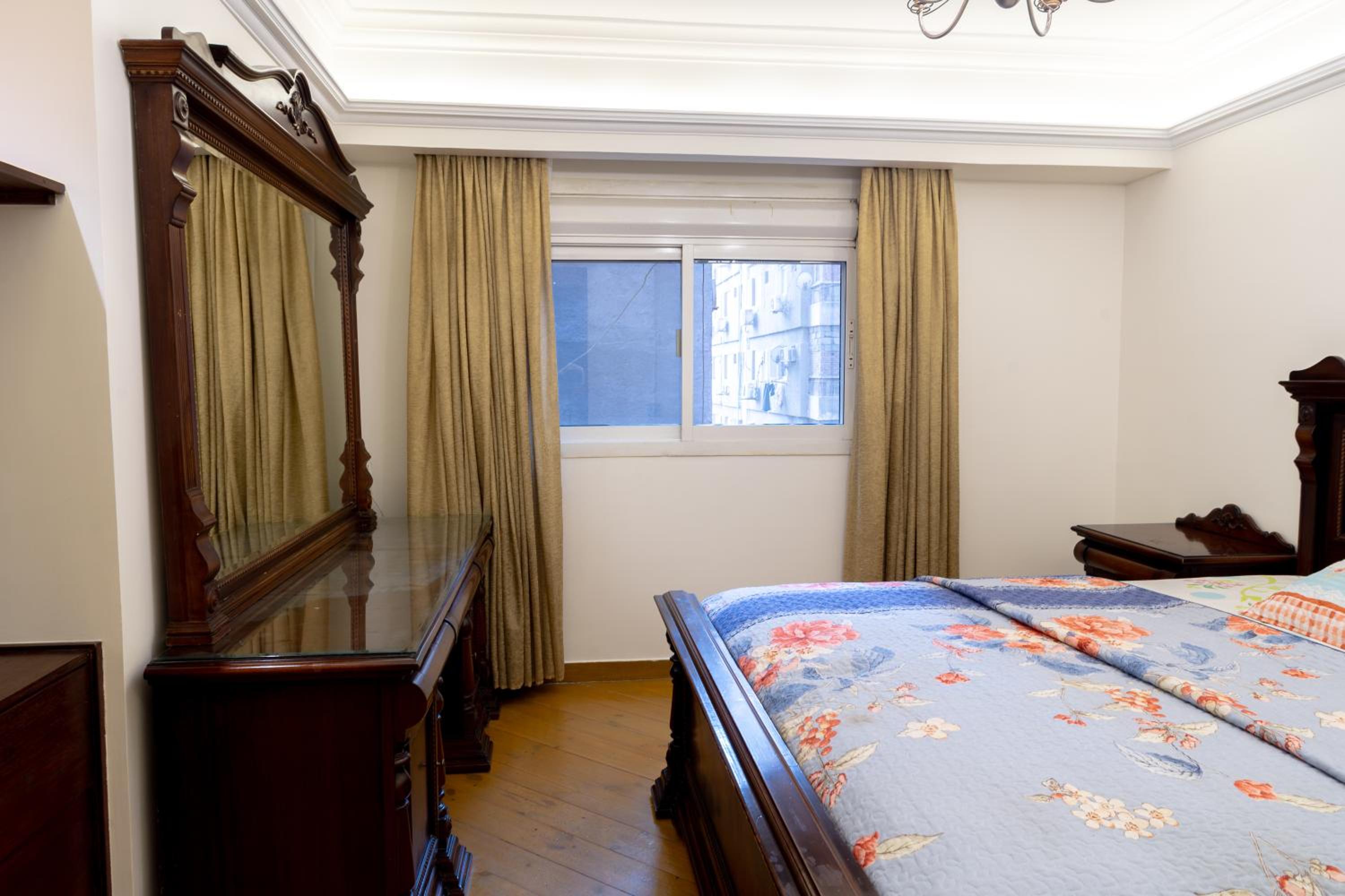 Spacious 3 BR Apartment Dokki